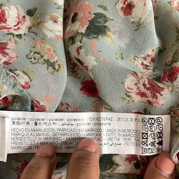 ZARA Women's Floral Long Sleeve Ruffle Neck Blouse Size M - Picture 9 of 9